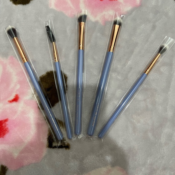 Luxie 5 brush set - Picture 5 of 6